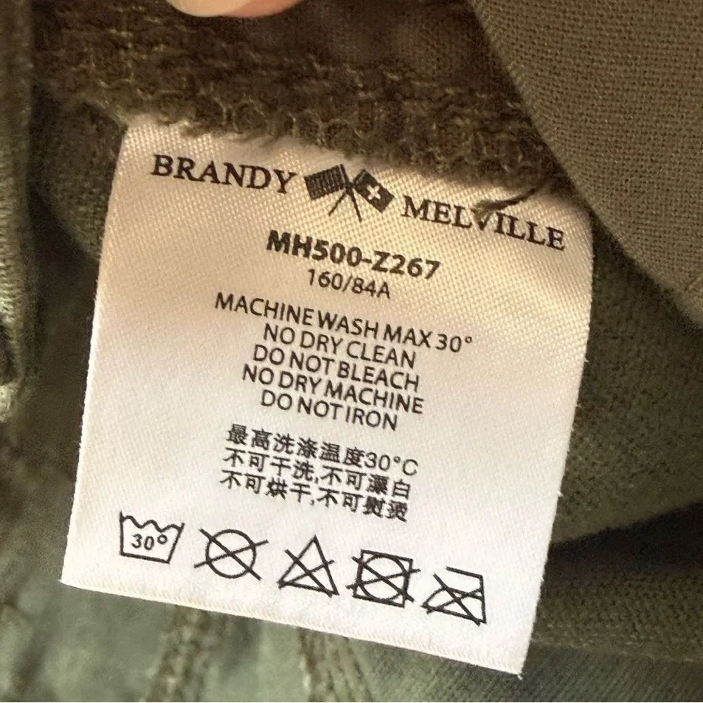 Brandy Melville Kim Cargo Pants in Military Green - Picture 9 of 10